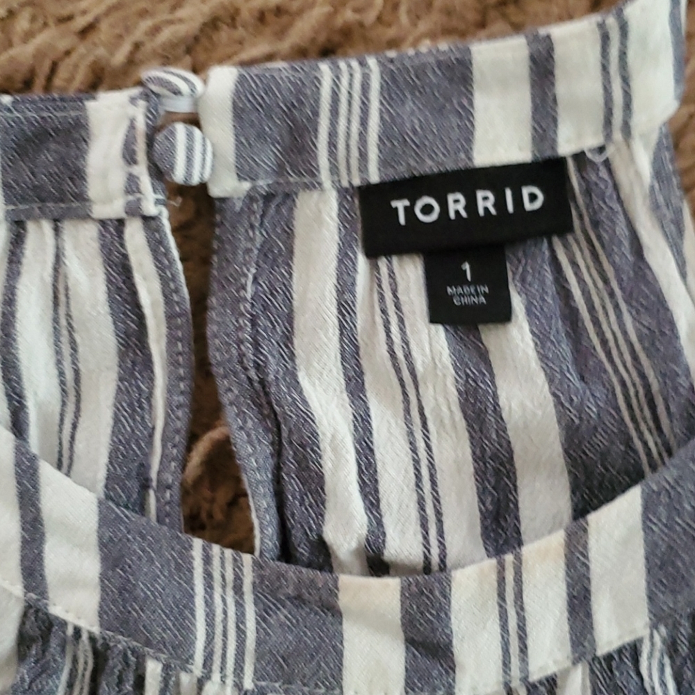Stripped top - Picture 2 of 2